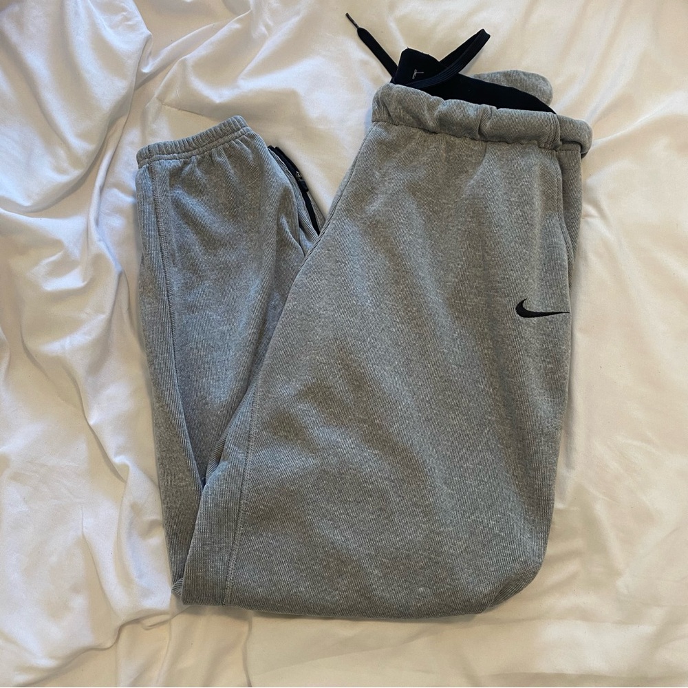 Nike Sweatpants